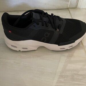 Women's ON Cloudpulse